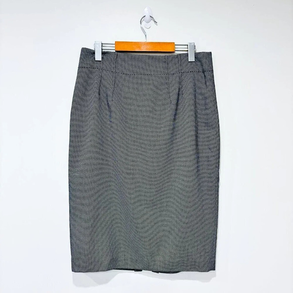 Jones New York Dresses & Skirts - JONES NEW YORK Grey  pencil skirt